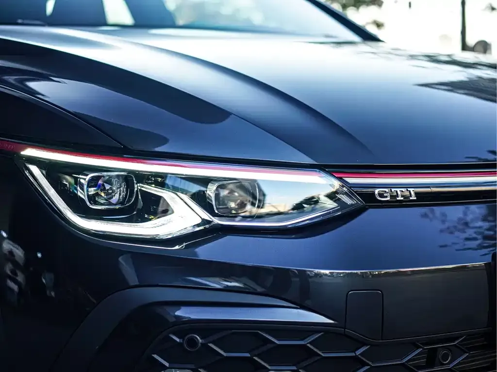 Volkswagen Golf GTI — фото 4