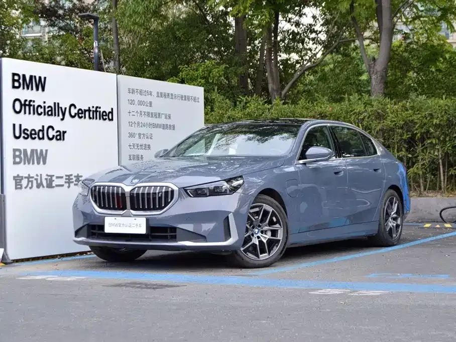 BMW i5 — фото 2