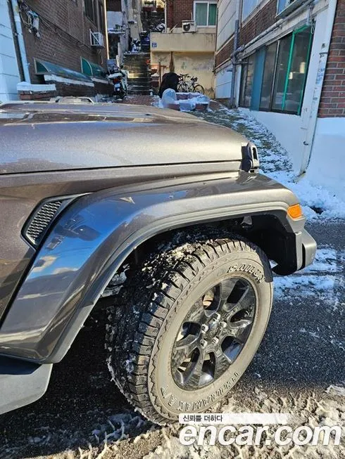 Jeep Wrangler — фото 5