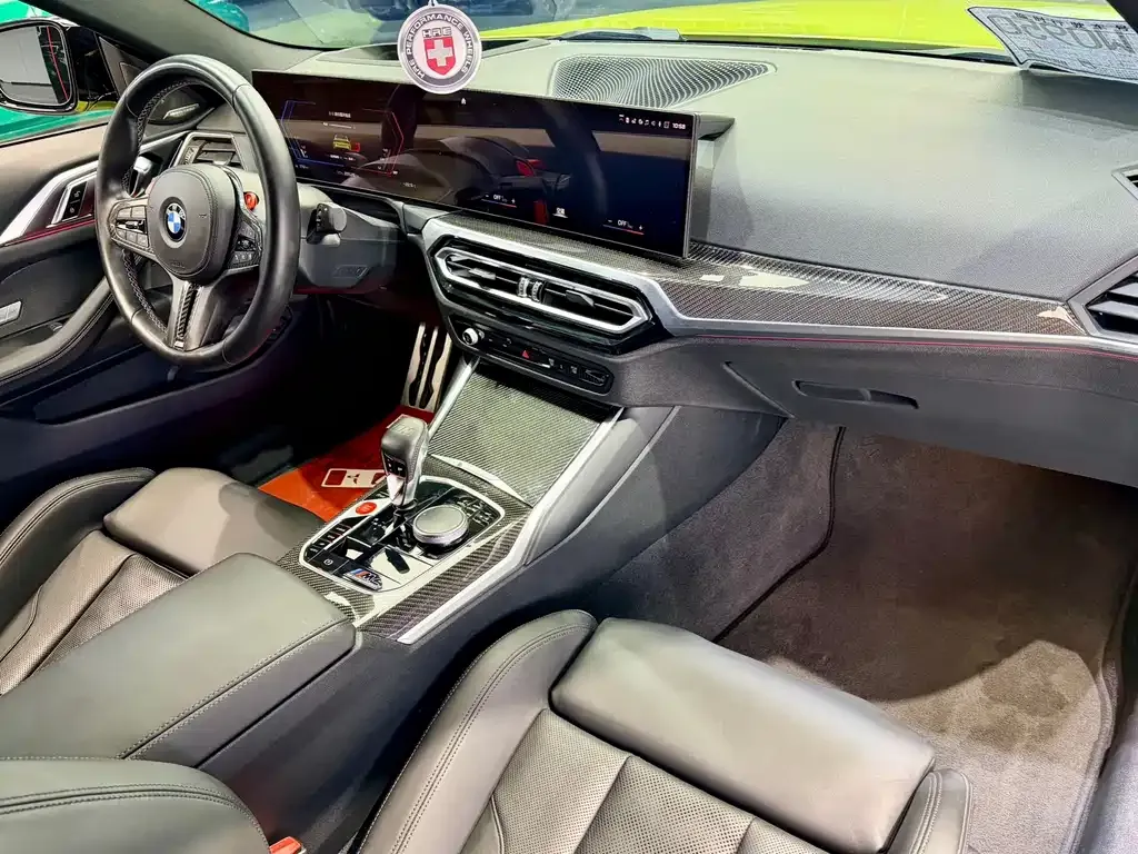 BMW M4 — фото 10