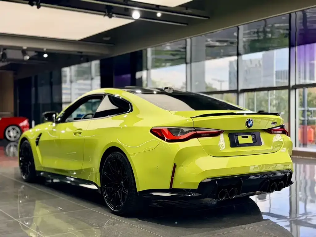 BMW M4 — фото 5