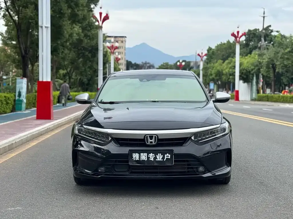 Honda Inspire — фото 2