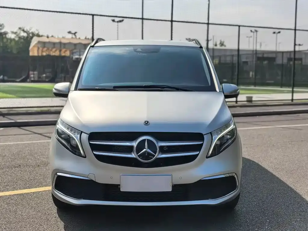 Mercedes-Benz V-Class — фото 2