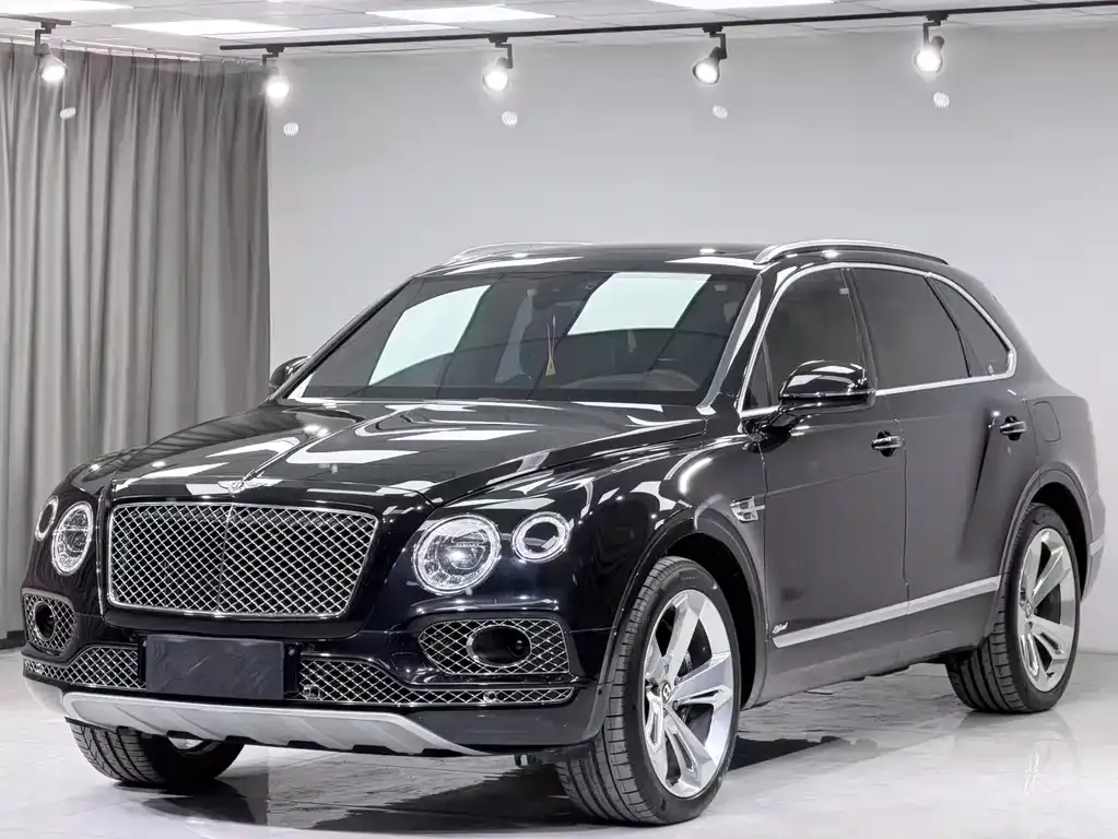 Bentley Bentayga PHEV — фото 1