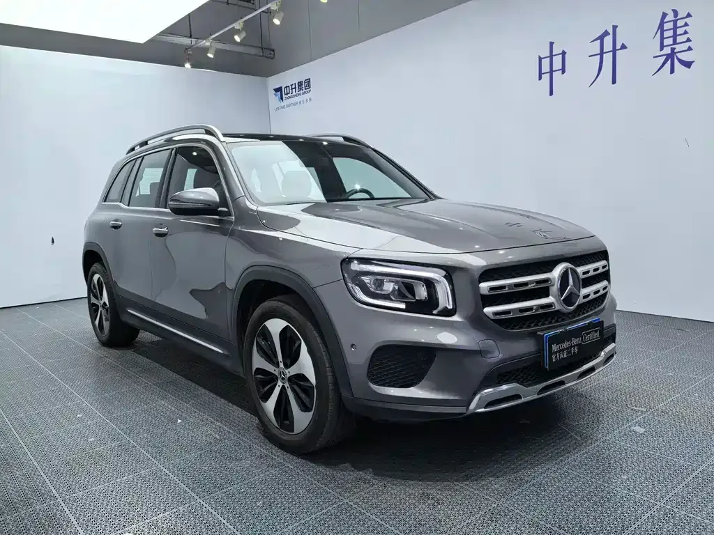 Mercedes-Benz GLB — фото 2