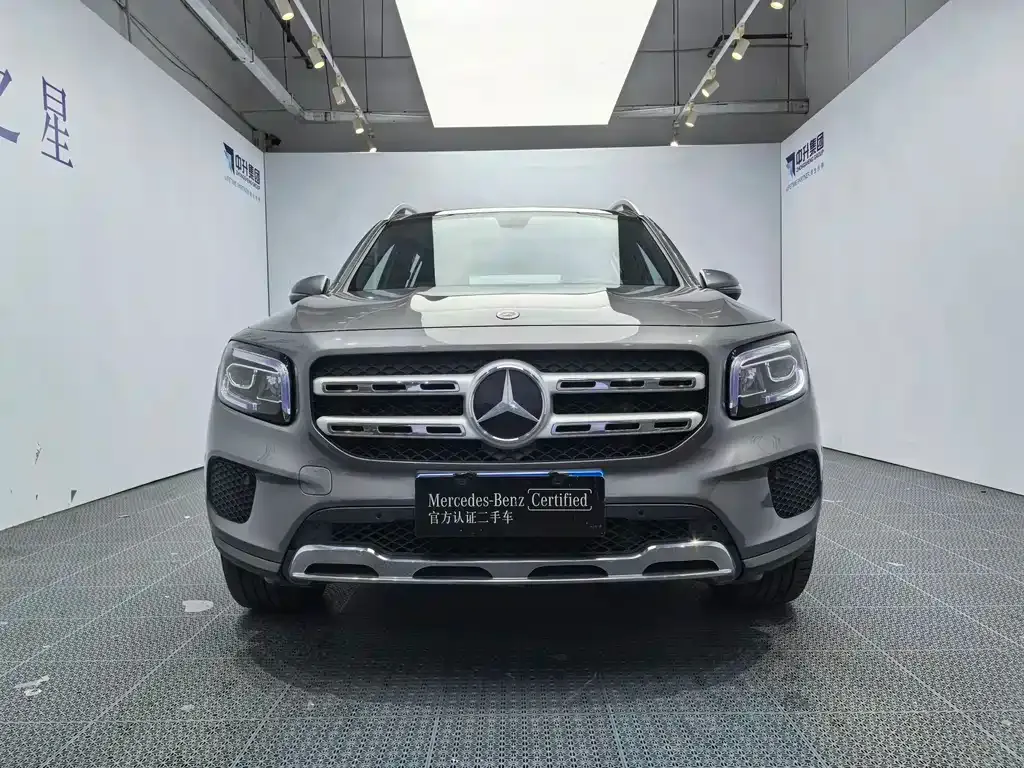 Mercedes-Benz GLB — фото 3