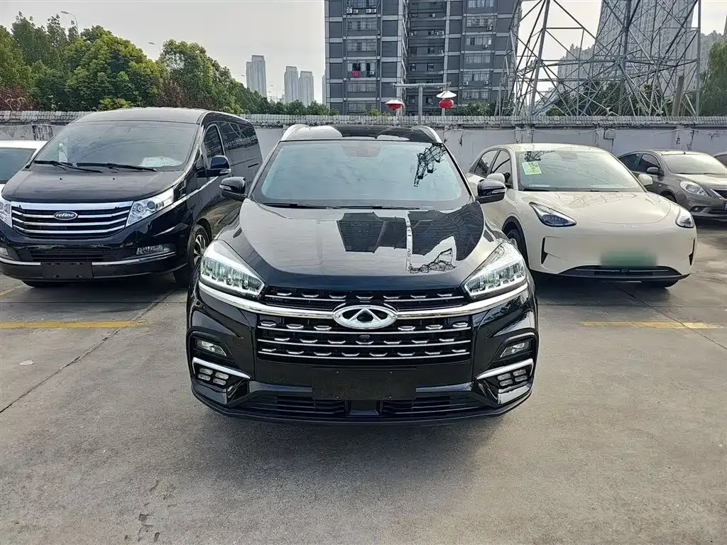 Chery Tiggo 8 — фото 3