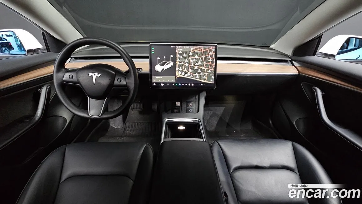 Tesla Model 3 — фото 7