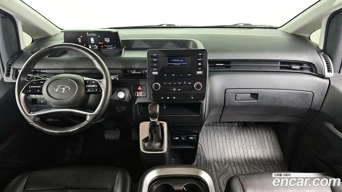 Hyundai Staria — фото 7