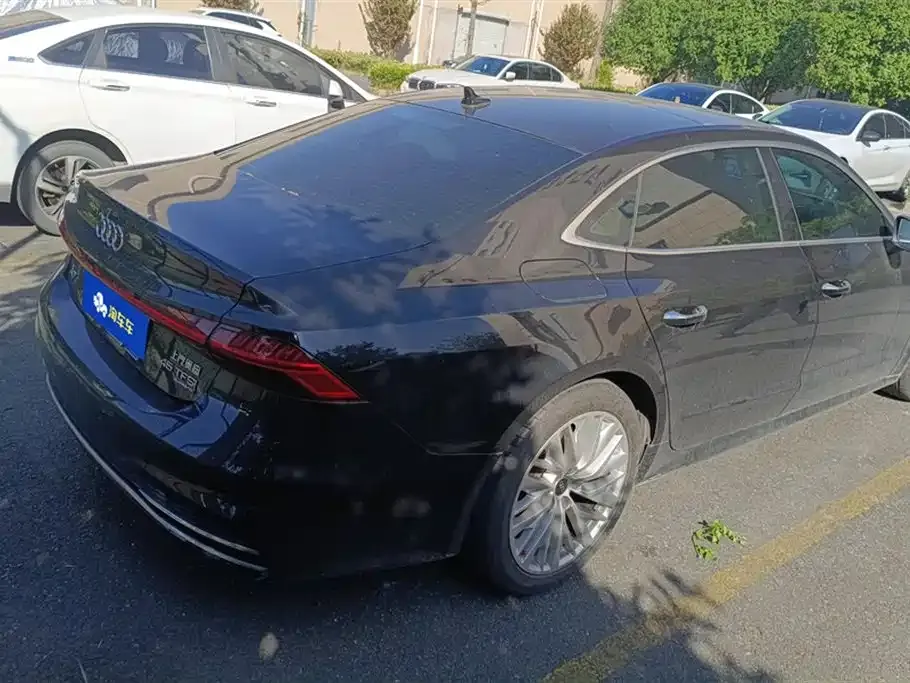 Audi A7L — фото 3