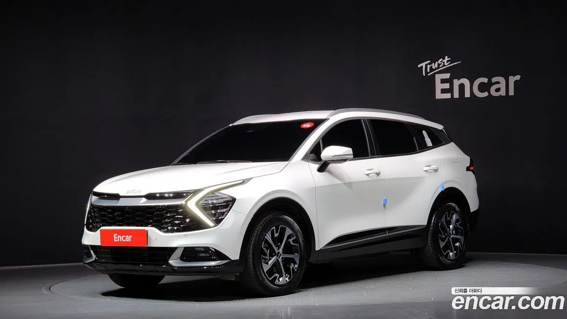 Kia Sportage — фото 1