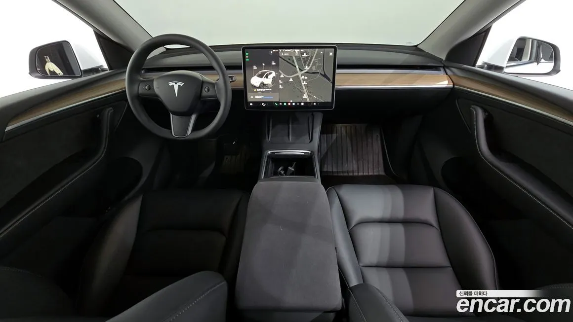Tesla Model Y — фото 7
