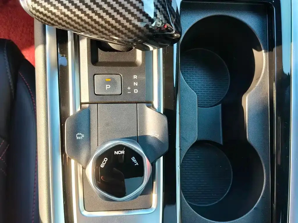 Changan CS55PLUS — фото 10