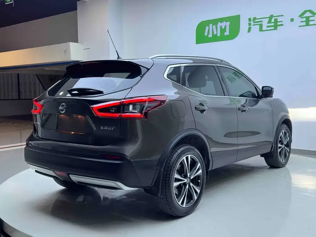 Nissan Qashqai — фото 6