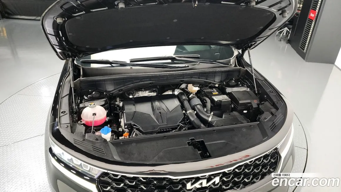 Kia Sorento — фото 6