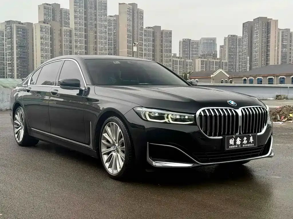 BMW 7 Series — фото 3