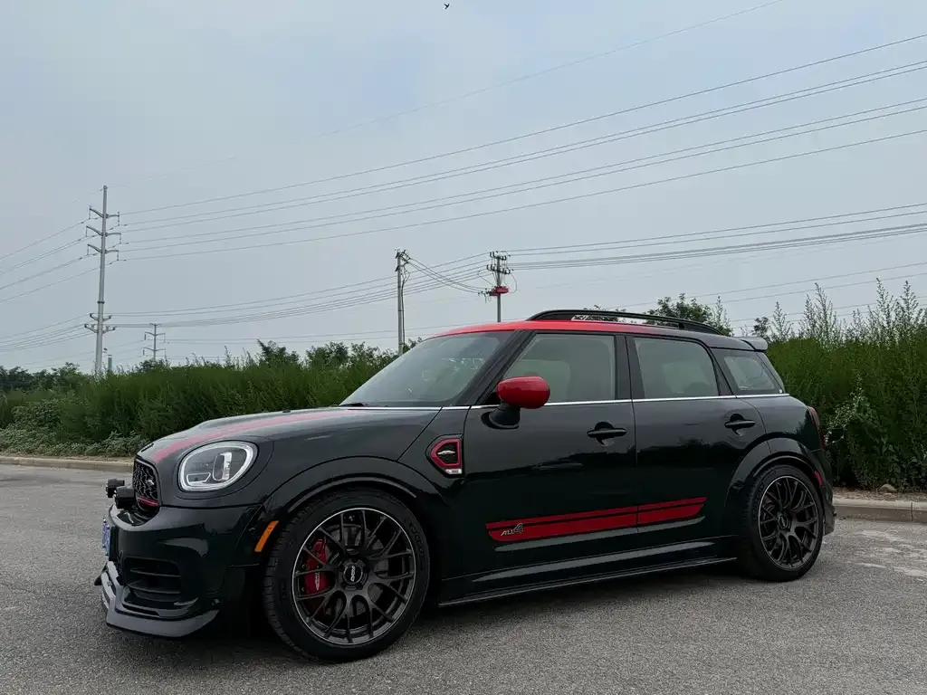MINI Countryman JCW — фото 3