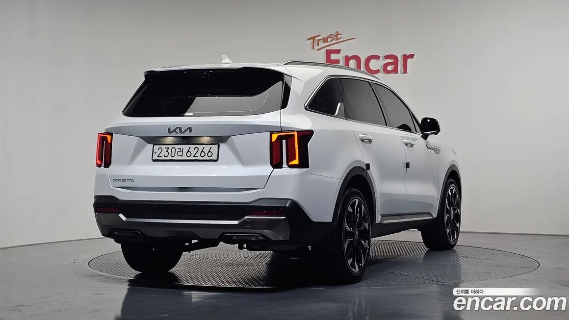 Kia Sorento — фото 2