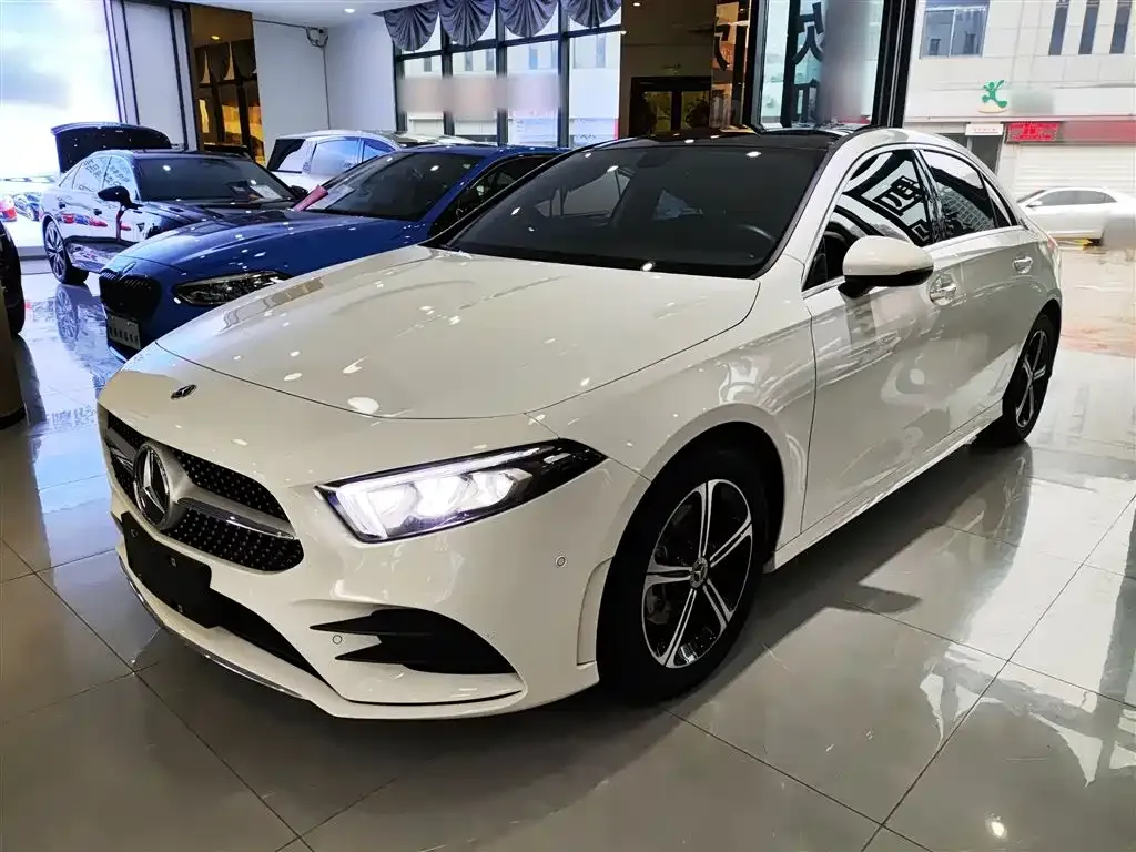 Mercedes-Benz A-Class — фото 2