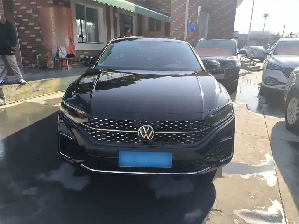 Volkswagen Passat — фото 3