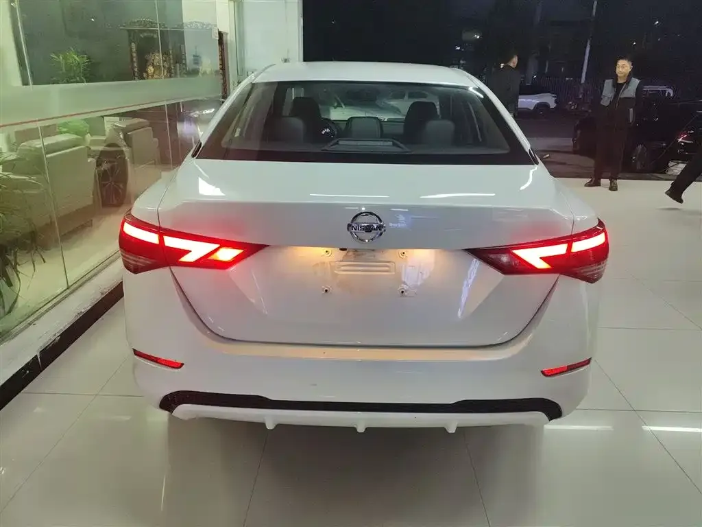 Nissan Sylphy — фото 6