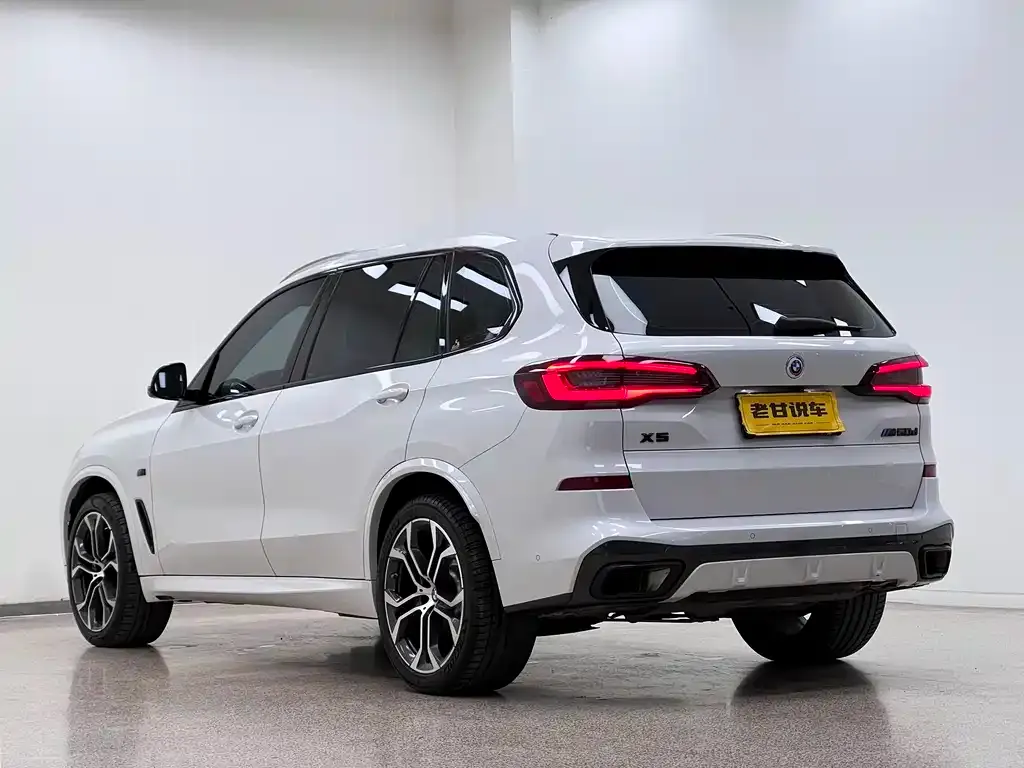 BMW X5 — фото 5