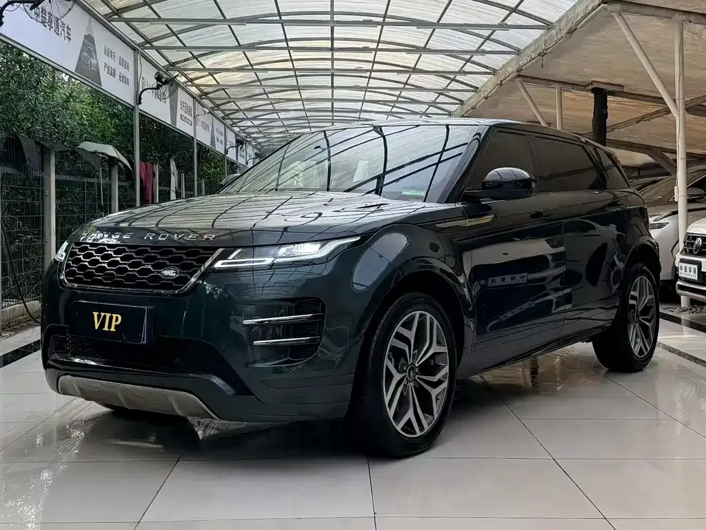 Land Rover Evoque — фото 1
