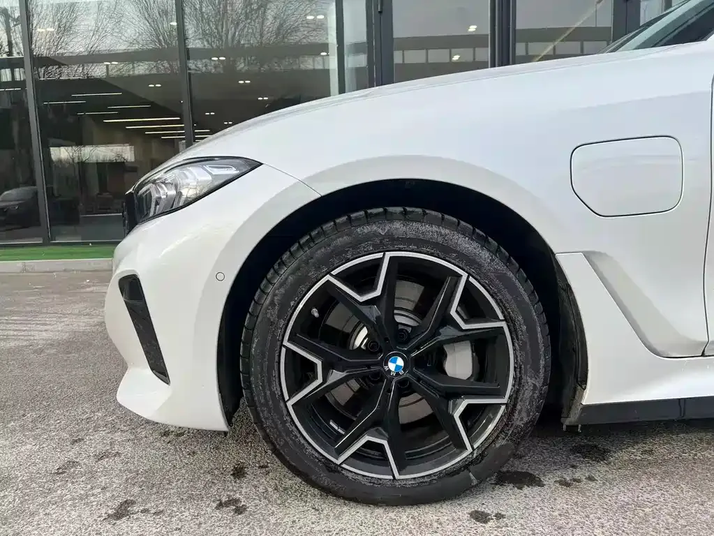BMW i3 — фото 3