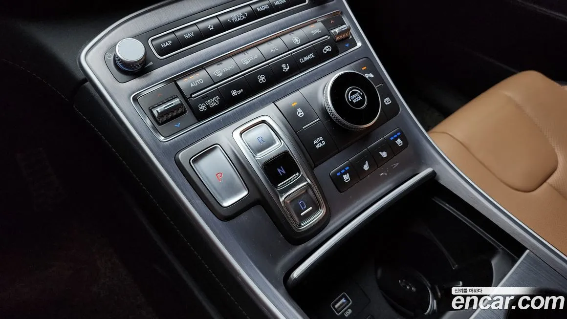 Hyundai Santafe — фото 9