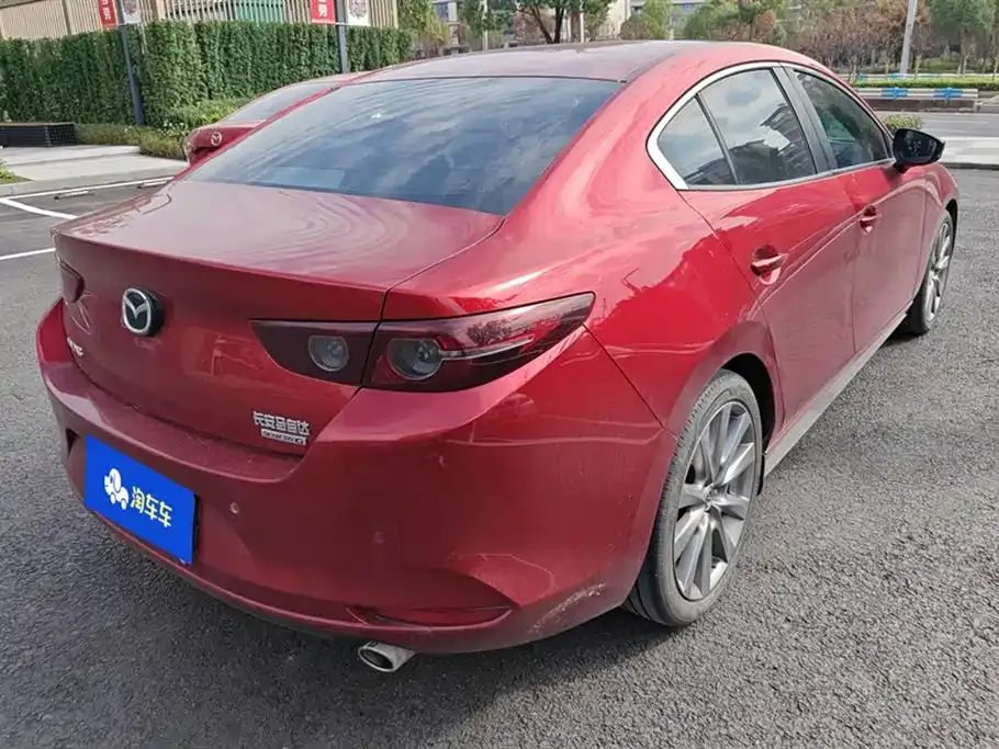 Mazda 3 Axela — фото 3