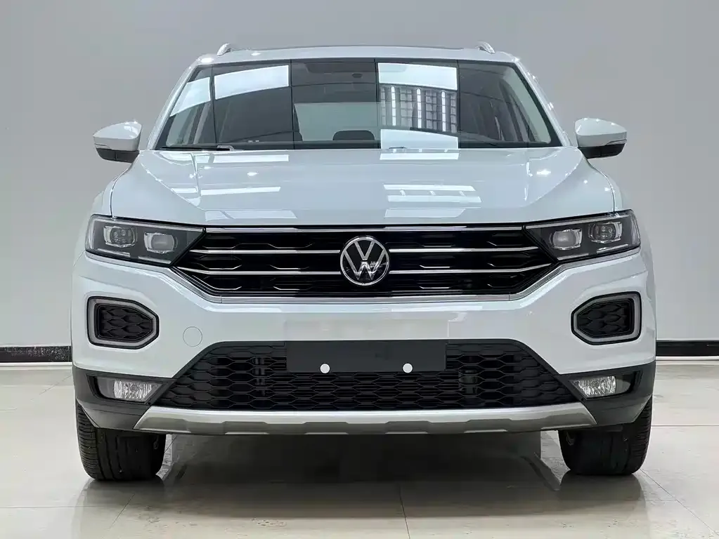 Volkswagen T-Roc — фото 2