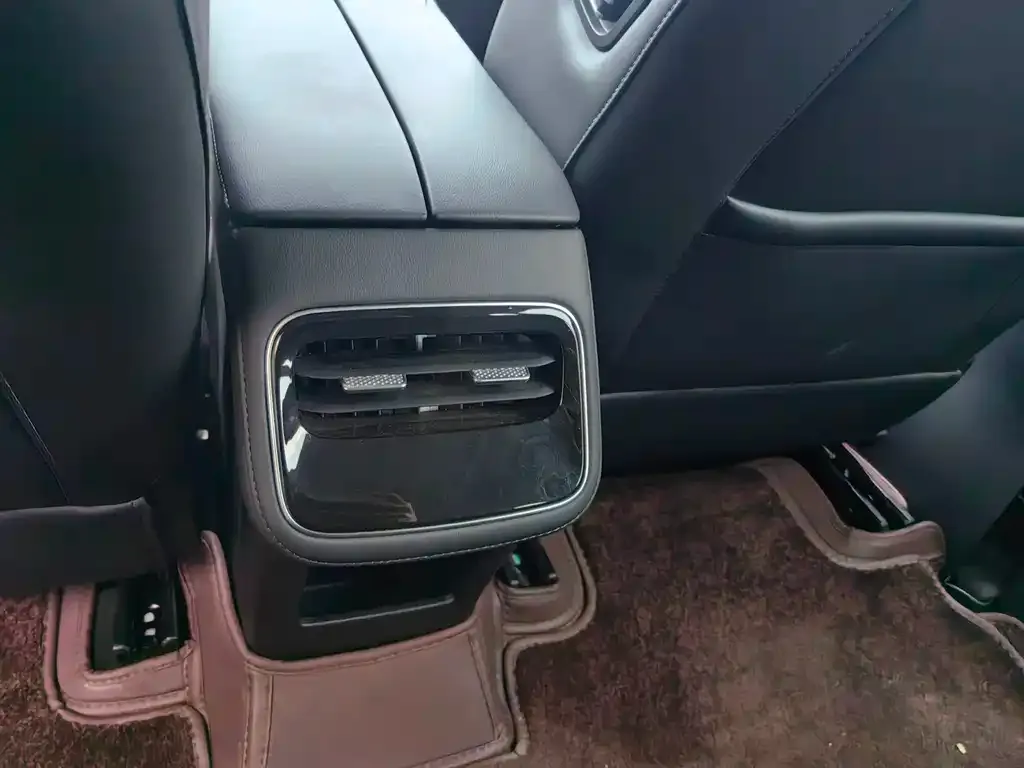 Chery Tiggo 8 PLUS — фото 9