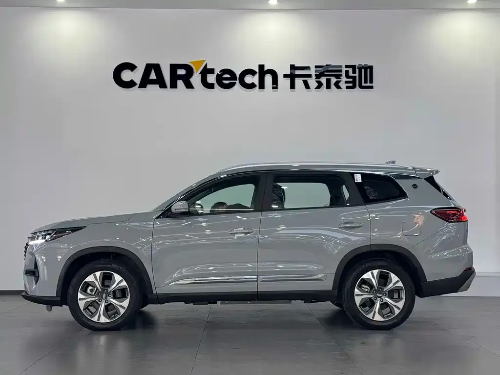 Chery Tiggo 8 PRO NEV — фото 2