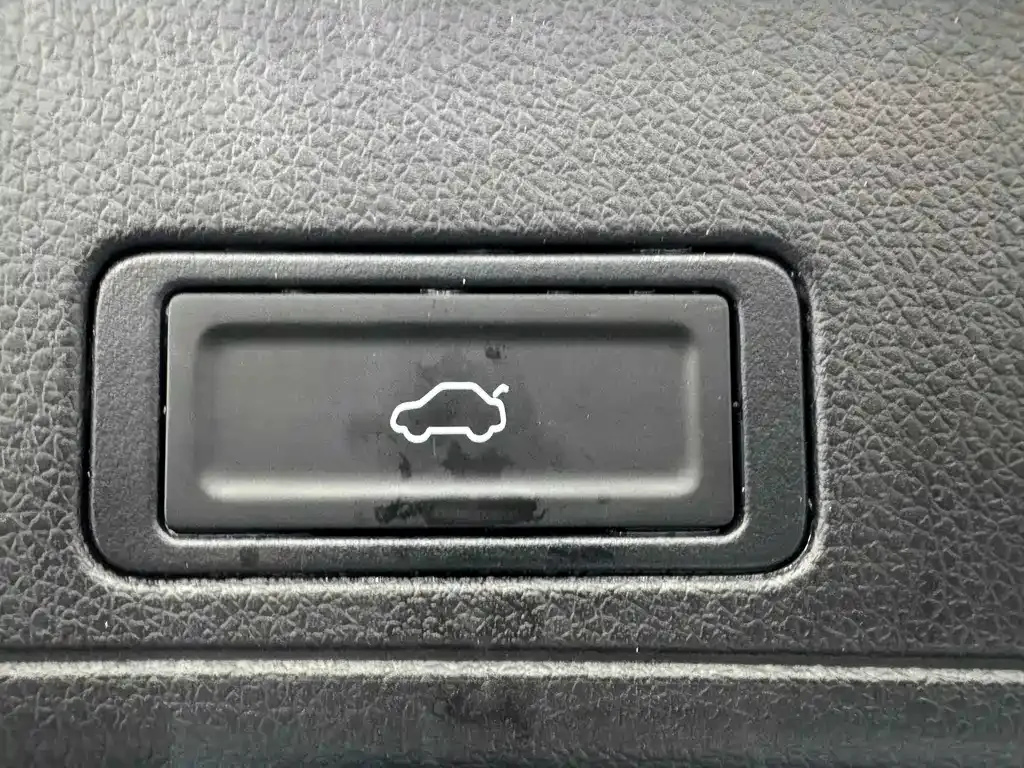 Chery Tiggo 8 PRO NEV — фото 7