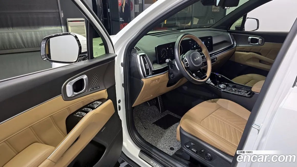 Kia Sorento — фото 10