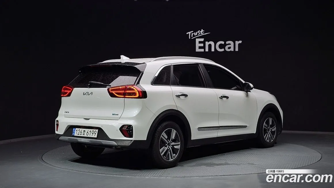 Kia Niro — фото 2