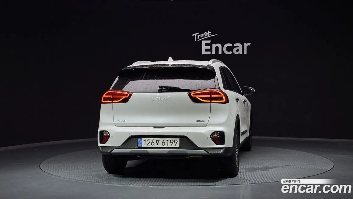 Kia Niro — фото 4