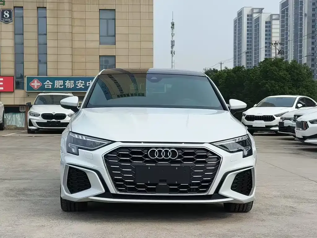 Audi A3 — фото 2