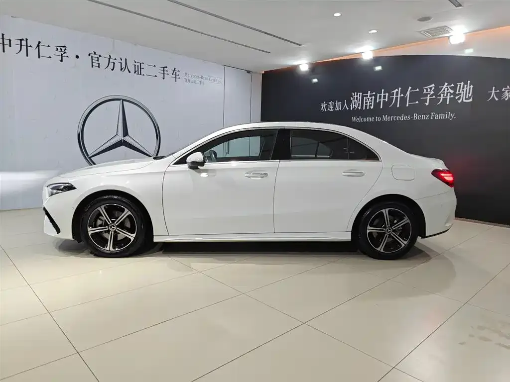 Mercedes-Benz A-Class — фото 4