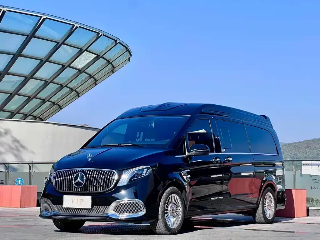 Mercedes-Benz Vito — фото 1