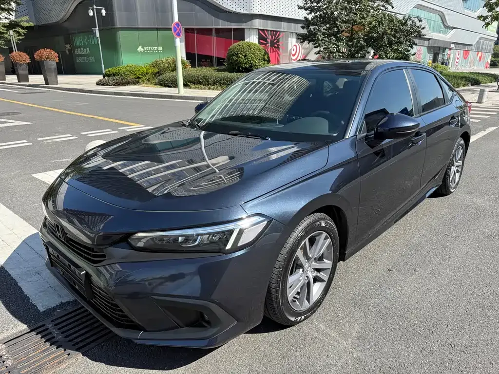 Honda Civic — фото 1