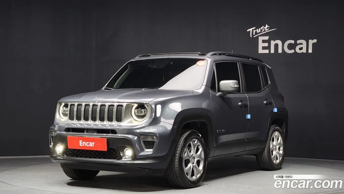 Jeep Renegade — фото 1