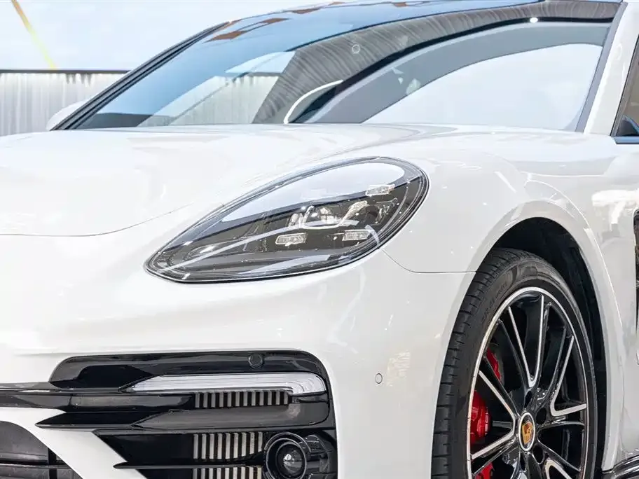 Porsche Panamera — фото 10