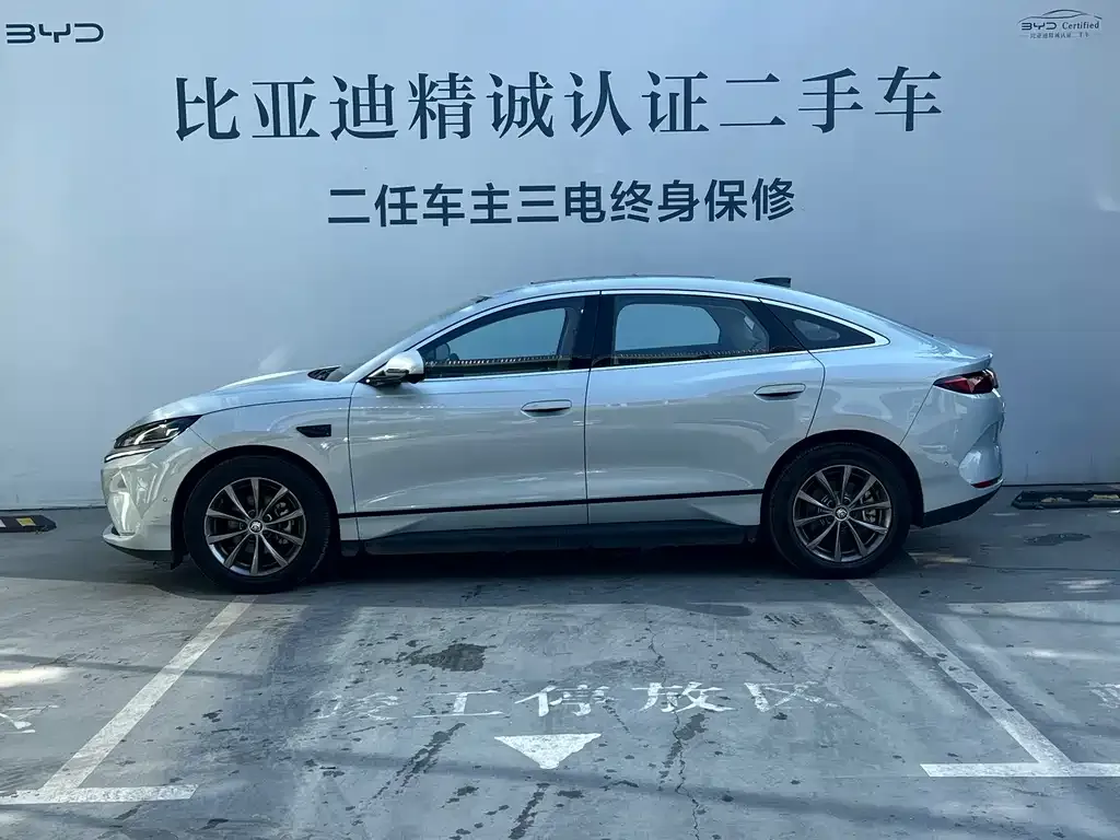 BYD Qin L — фото 3