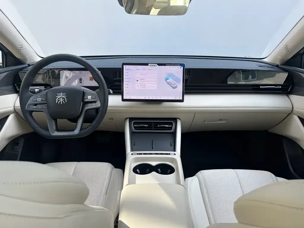 BYD Qin L — фото 6