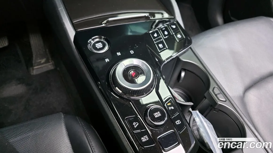 Kia Sportage — фото 9