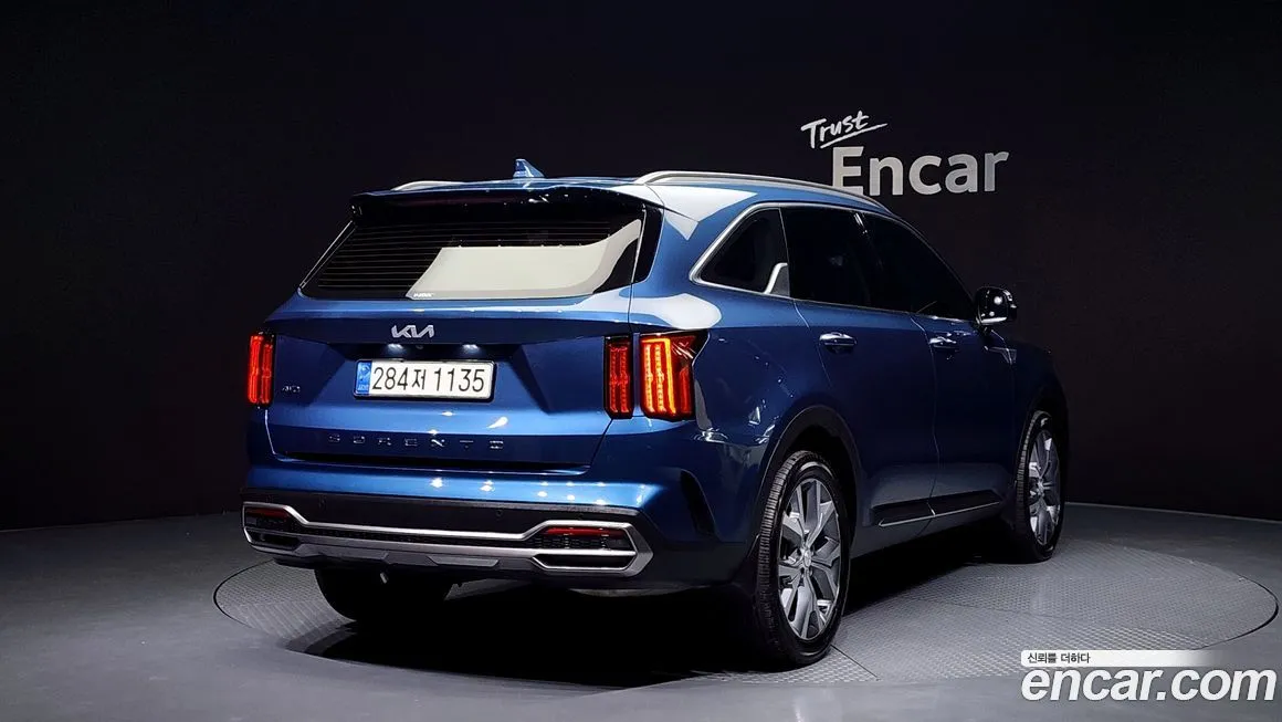 Kia Sorento — фото 2