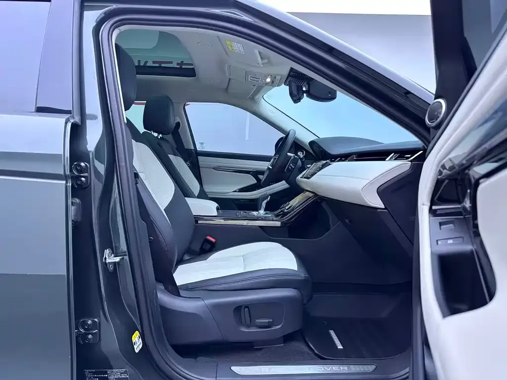 Land Rover Evoque — фото 7