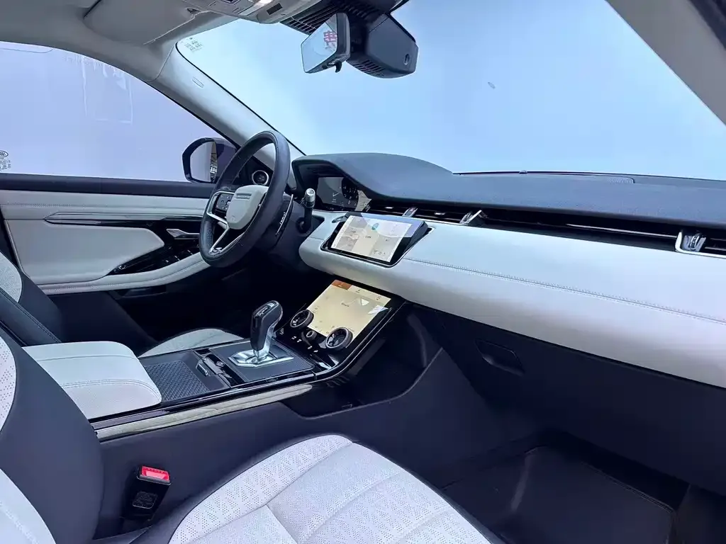 Land Rover Evoque — фото 8