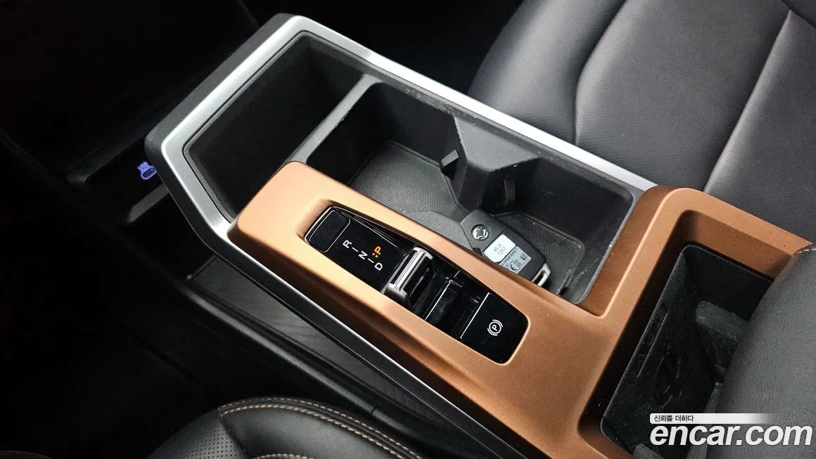 KG Mobility (Ssangyong) Torres — фото 9